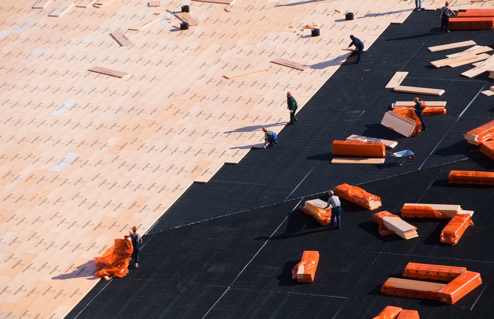 Transstroy has started installation of the roll-out field utilities in St.Petersburg